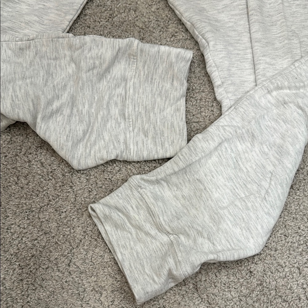 Hatch Joggers - Picture 4 of 5